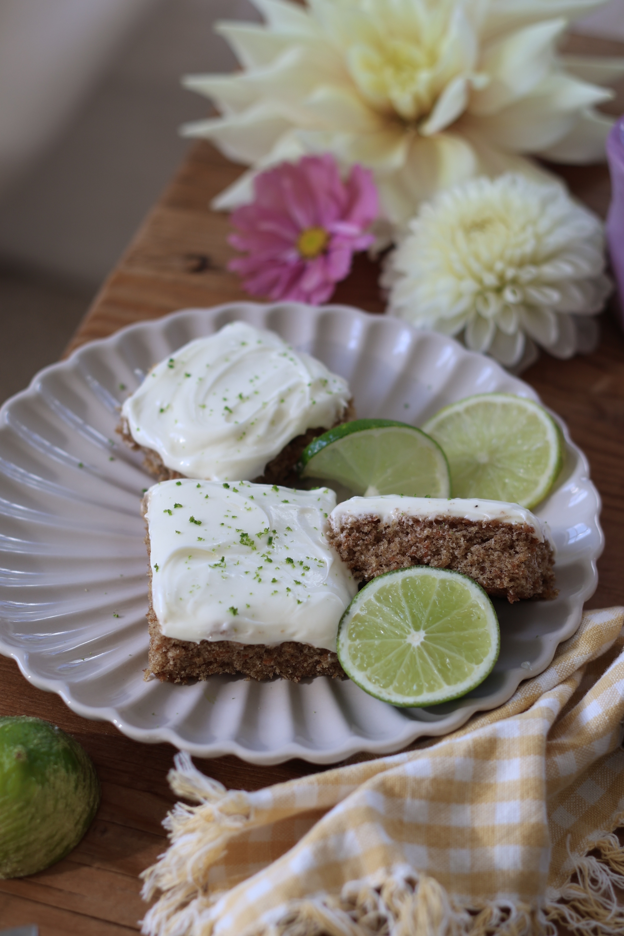 Morotskaka i långpanna